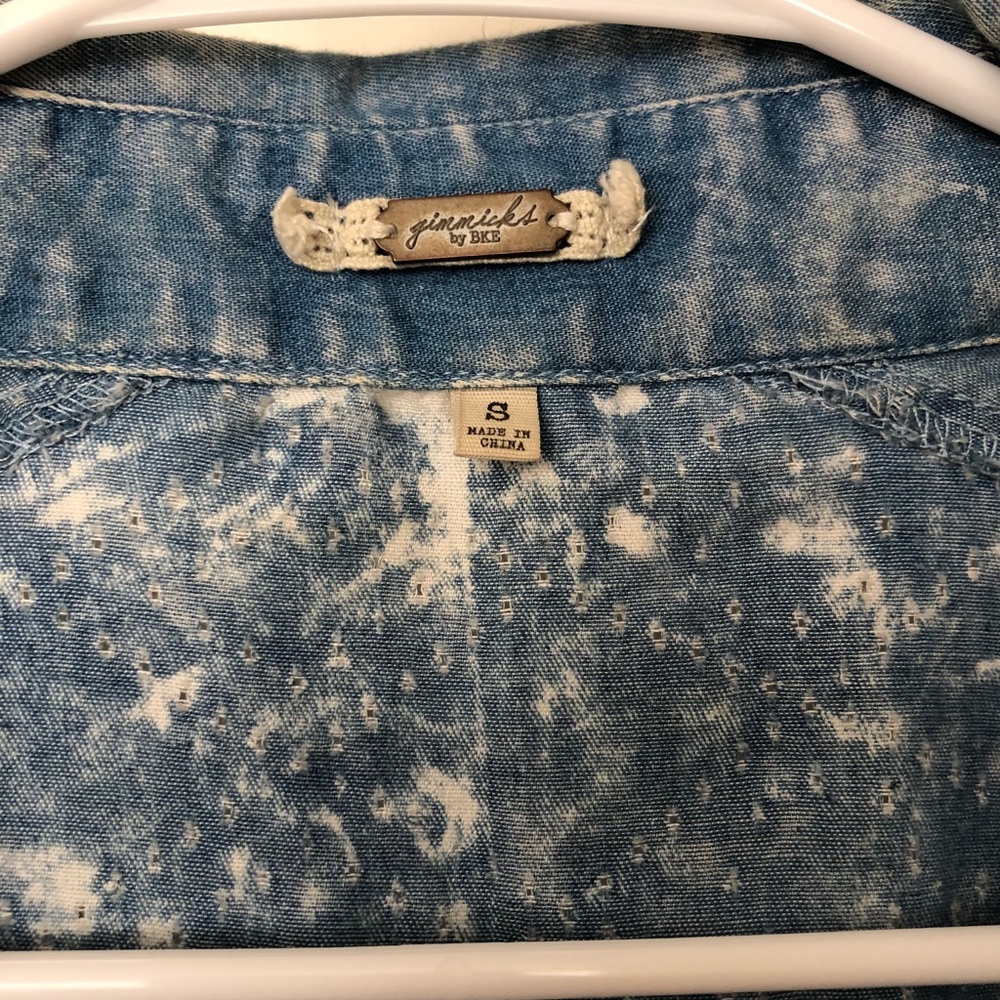 Gimmicks button down - Picture 3 of 3